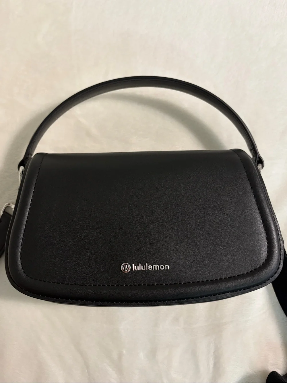 2 in 1 Lululemon Leather bag